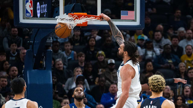 Steven Adams